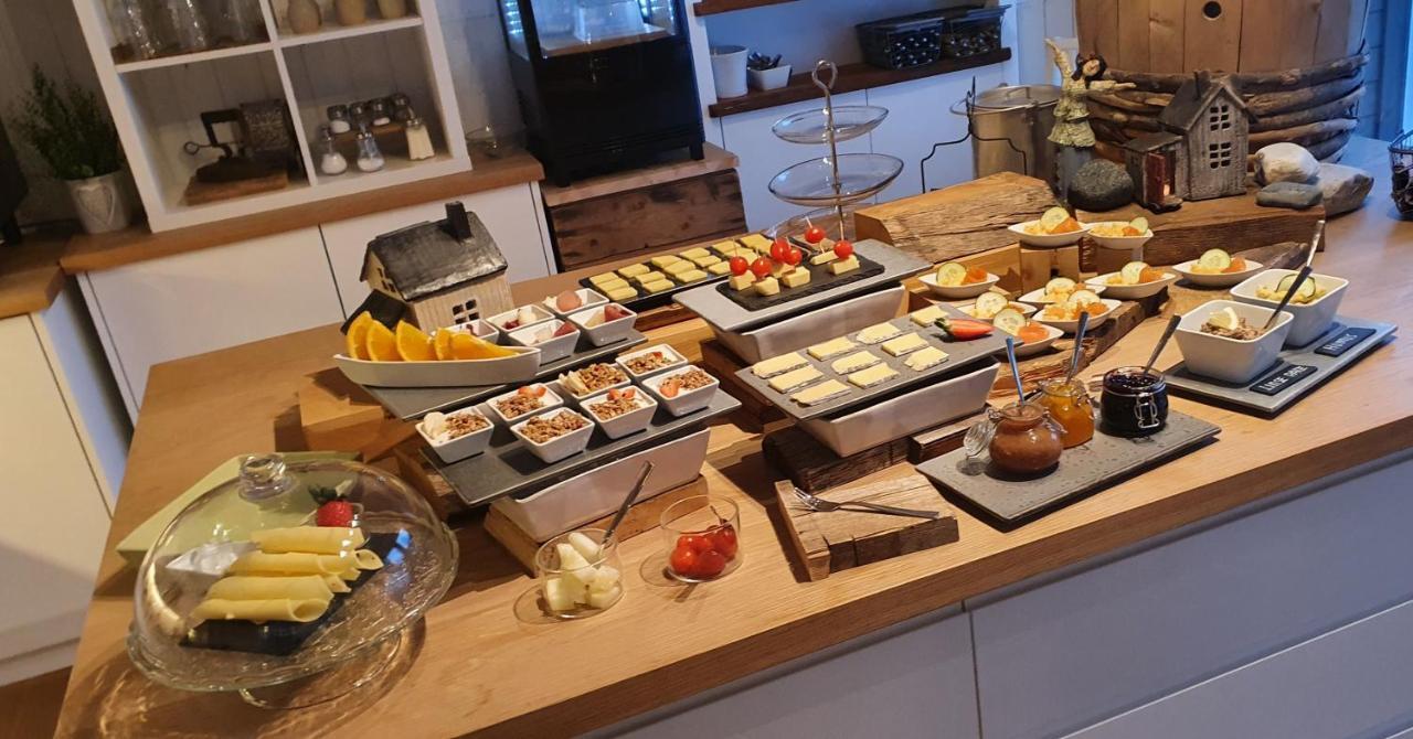 Yggdrasil Farmhotel Retreat, Spa & Yoga Straumsbukta 외부 사진