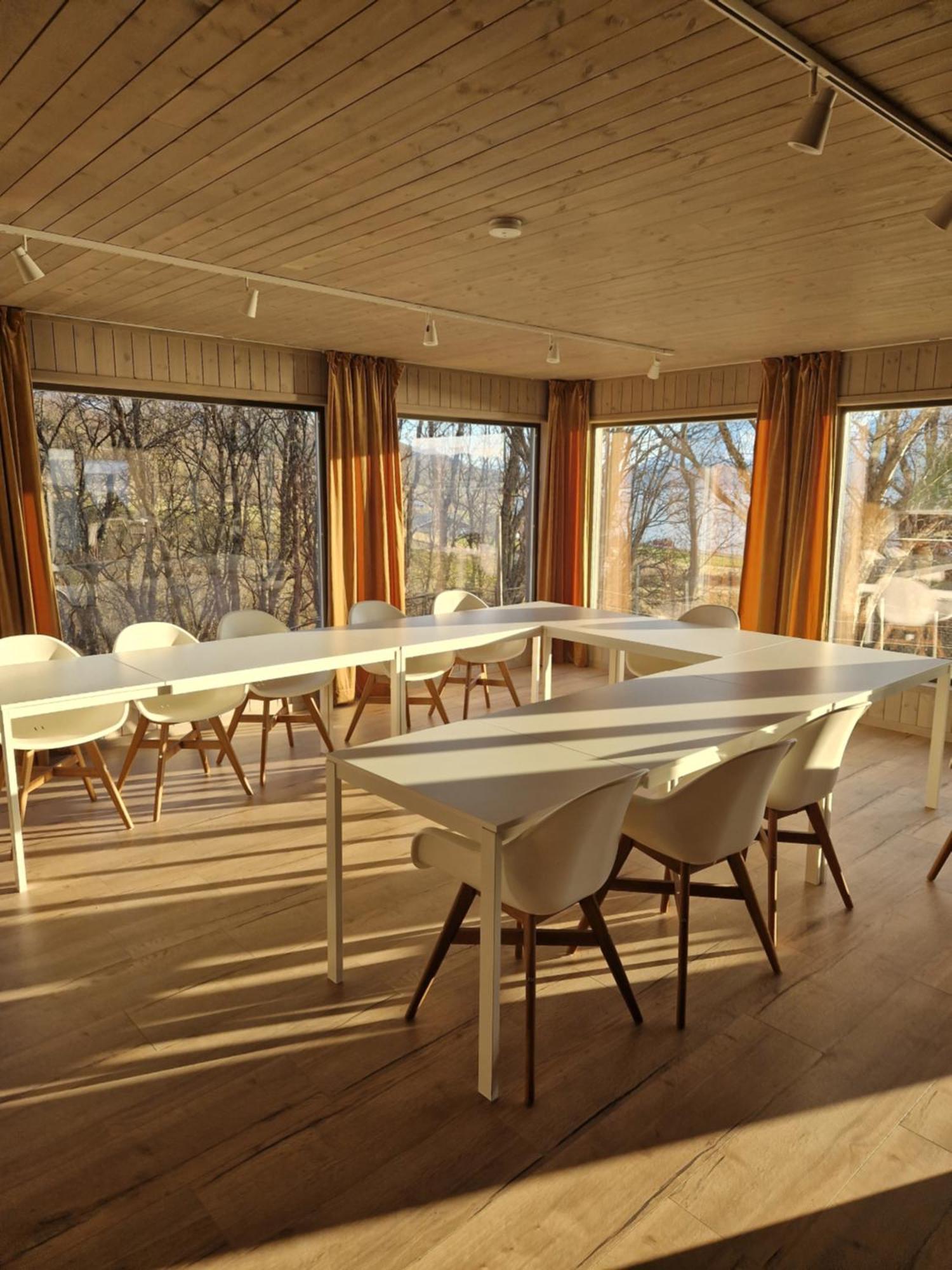 Yggdrasil Farmhotel Retreat, Spa & Yoga Straumsbukta 외부 사진