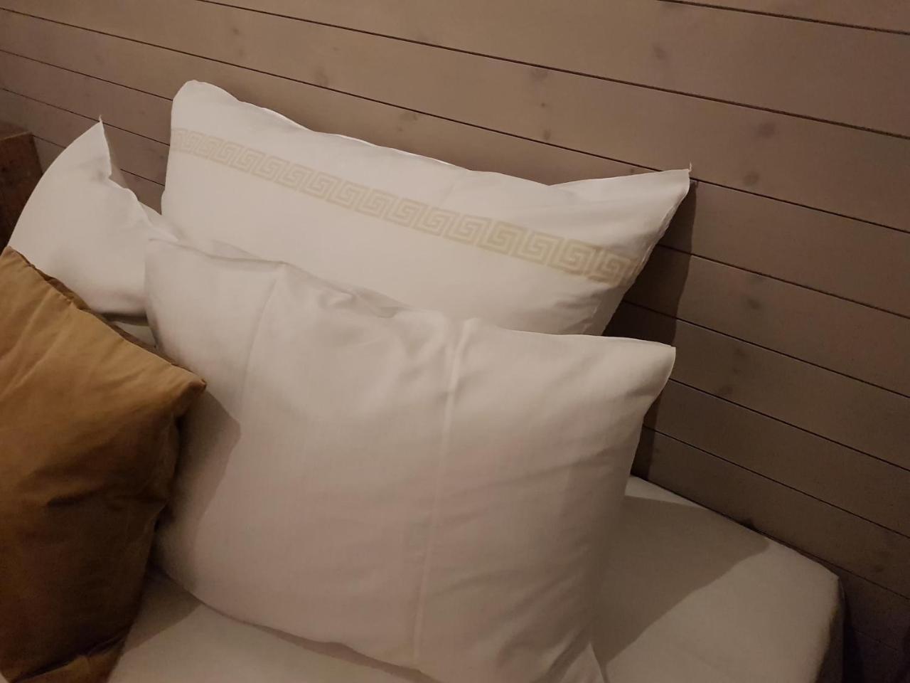 Yggdrasil Farmhotel Retreat, Spa & Yoga Straumsbukta 외부 사진